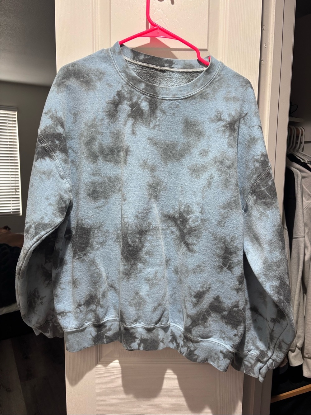 Urban Outfitters Light Blue & Charcoal Tie-Dye Crewneck Sweatshirt - Men